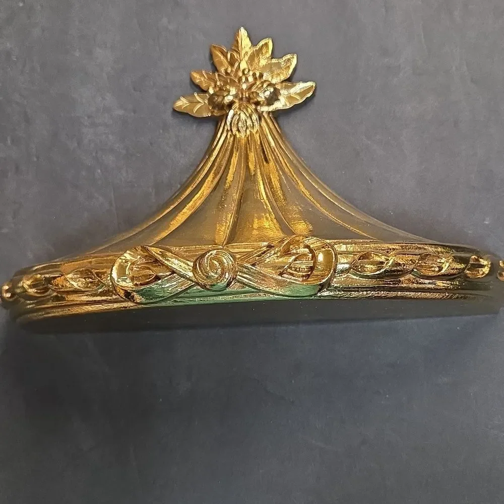 Vintage Peerage‎ Brassware Brass Pineapple Wall Decor England, Burwood Shelf